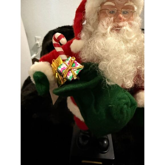 Holiday Creations 16" Musical Animated Santa Claus Collectible Christmas New - Picture 3 of 6